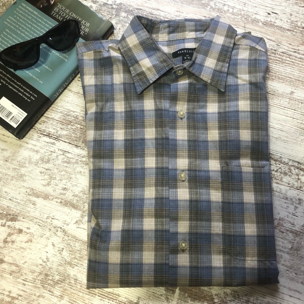 Van Heusen short sleeve shirt